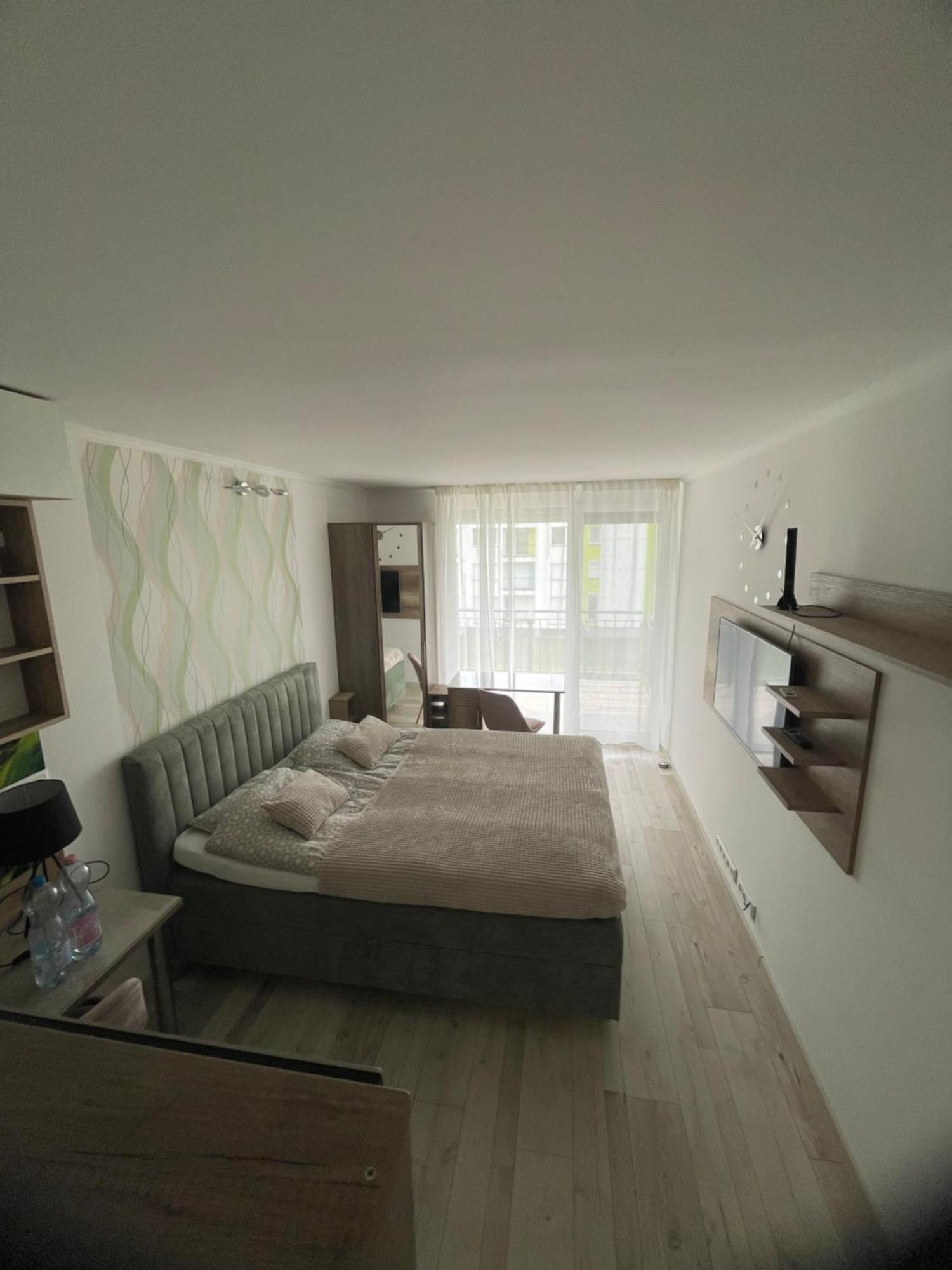 Invite Apartment Siofok